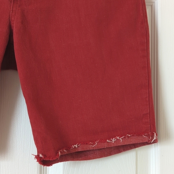 Pilcro Anthropologie Hyphen Classic Mid Rise Cut Off Denim Bermuda Shorts Red 29 - Picture 8 of 10